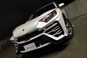 Toyota_RAV4_Lamborghini_Urus_bodykit_2020_prvni_foto_02.jpg