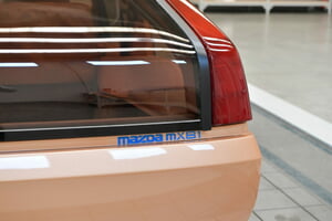 MazdaMX_81_Restauration2020_hires8_2-1024x683.jpg