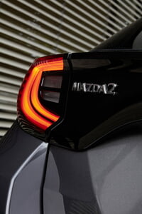 2022-Mazda2-Hybrid-13-683x1024.jpg