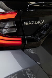 2022-Mazda2-Hybrid-14-683x1024.jpg