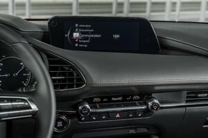 2021-Mazda3-Black-Leather-Interior-04.jpg