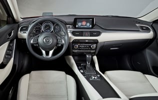 2015_Mazda6_interior_36.jpg