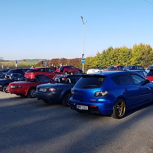 Mazda Sraz - panorama