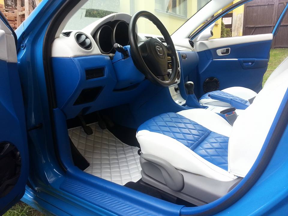 Interiér Mazda3